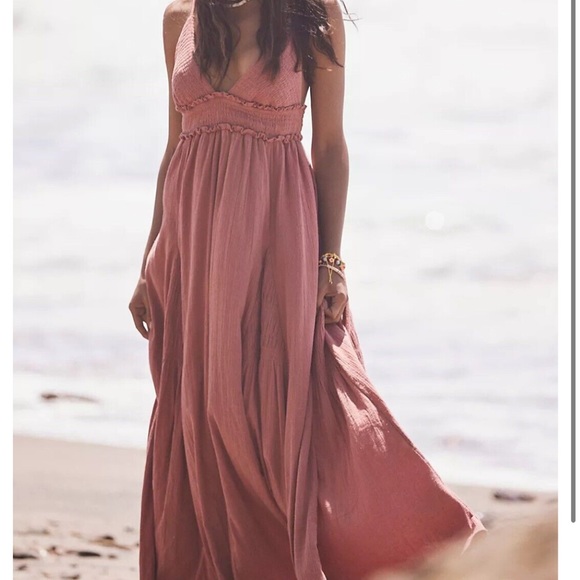 selling free people ‘heat haze’ maxi dress in sage ash - Picture 4 of 9